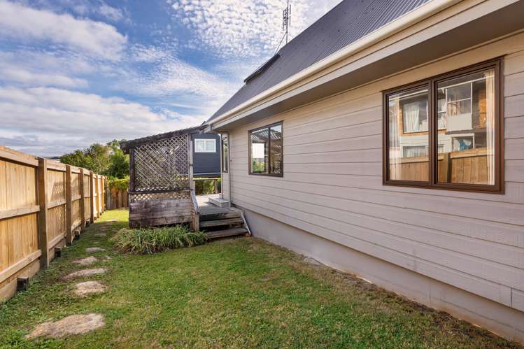 16b Seaview Terrace Mount Albert_13