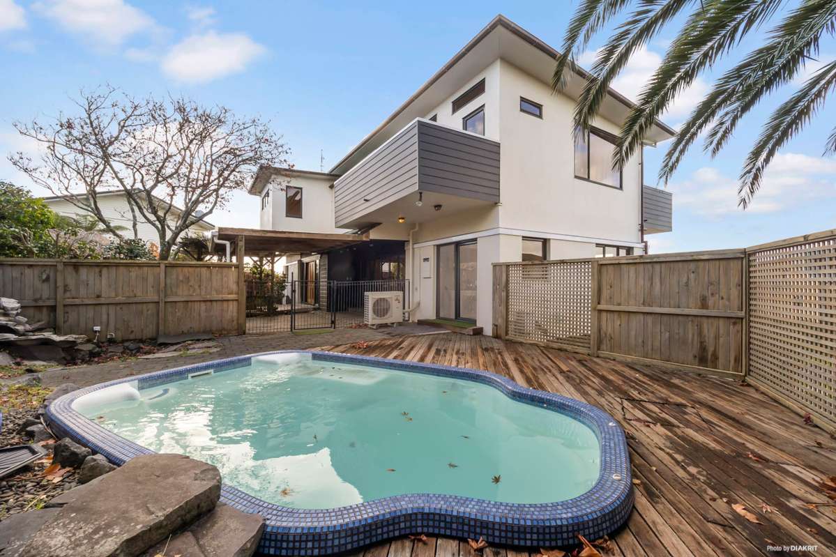 1 Thornhill Place_2
