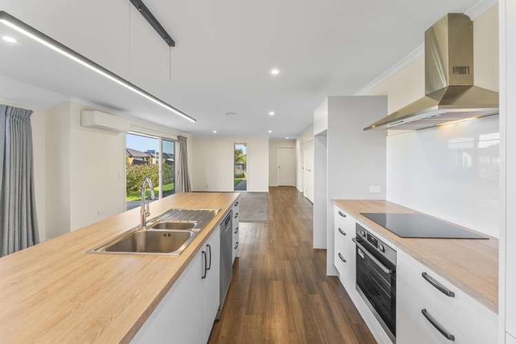 43 Camberley Road Richmond_15