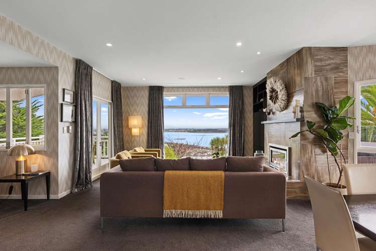 23 and 23A Balmoral Lane Redcliffs_6