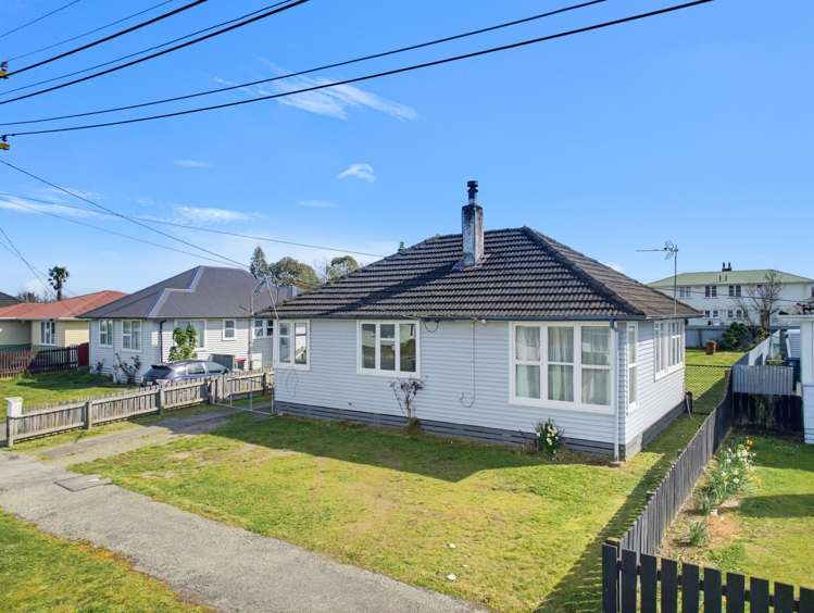 15 Cameron Crescent Masterton_12