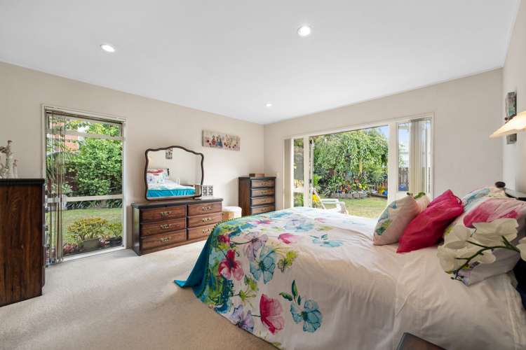 24 Aristoy Close Conifer Grove_16