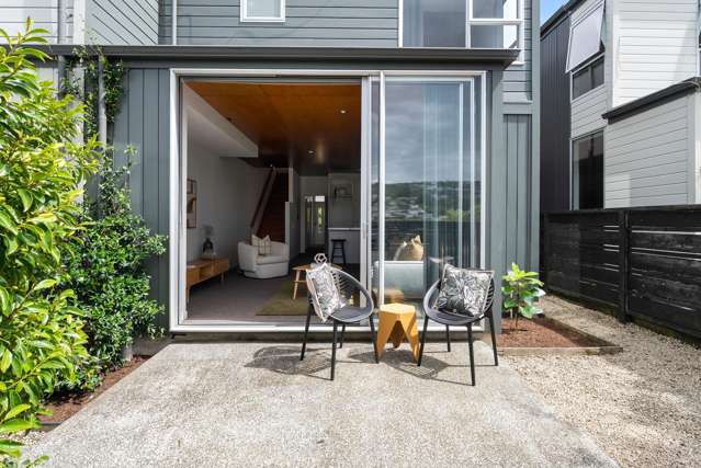 12/3 Severn Street Island Bay_2