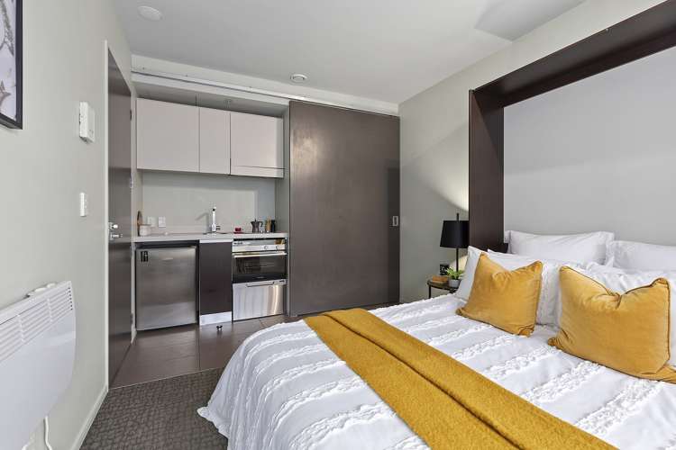 E106/28 Torrens Terrace Mount Cook_10