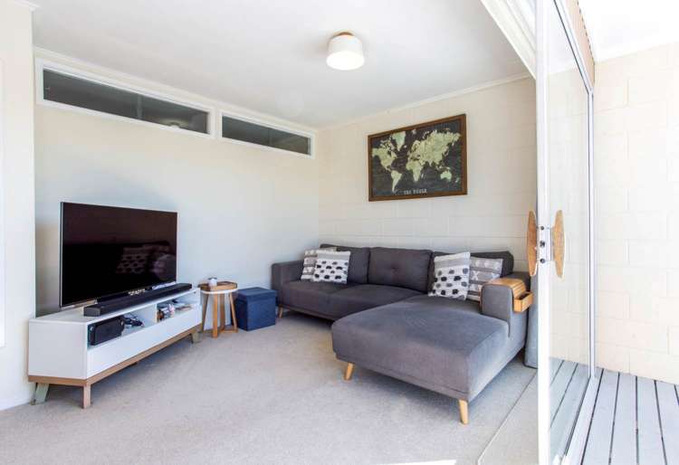 2/72 Cockayne Crescent Sunnynook_5