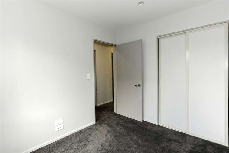 2/23 Wakelin Place Redwood_8