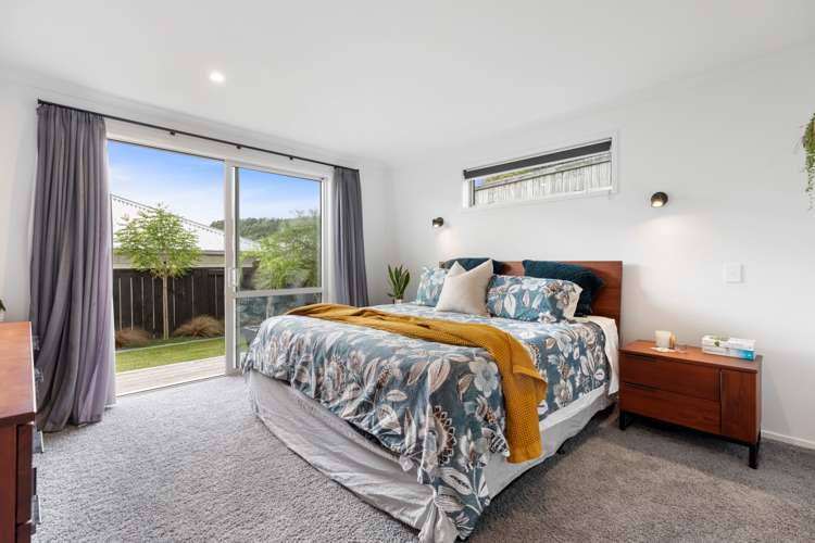 227 Lakes Boulevard Pyes Pa_18