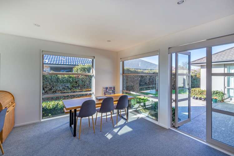 270 Southfield Drive Lincoln_5