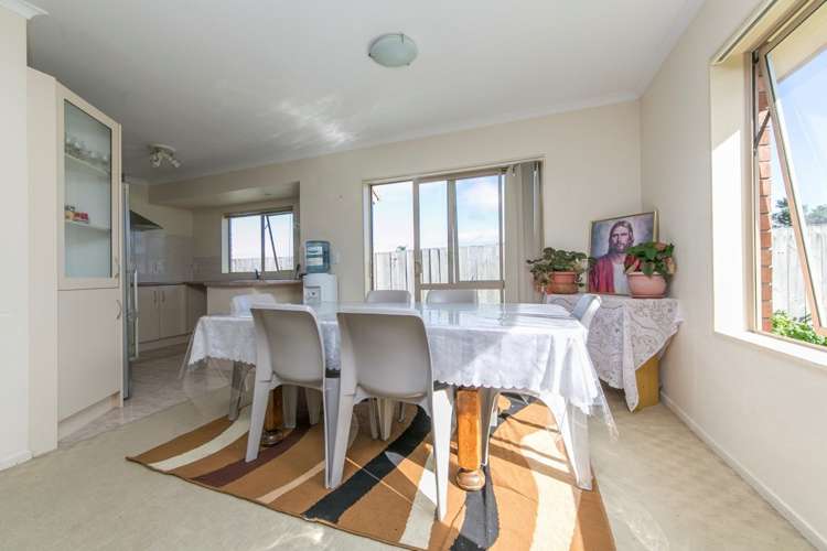 15 Lili Chen Way Mangere Bridge_2