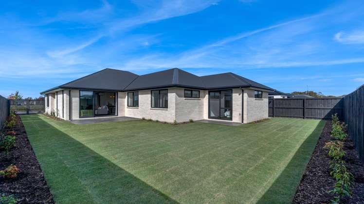 29 Weaver Street Ravenswood_28