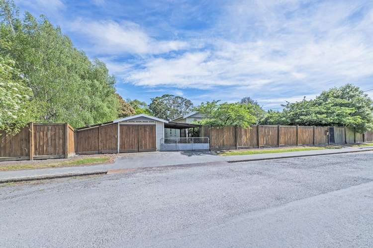 6 Saint John Street Southbridge_25