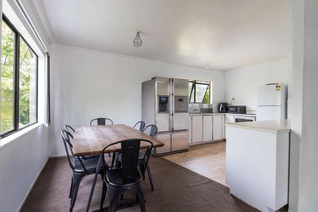 10 James Cook Drive Welcome Bay_4