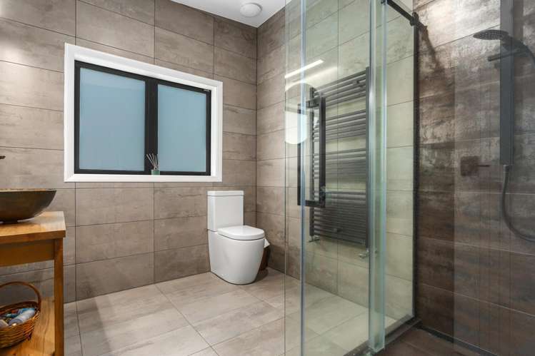 25B Panekaha Road Wainui_17