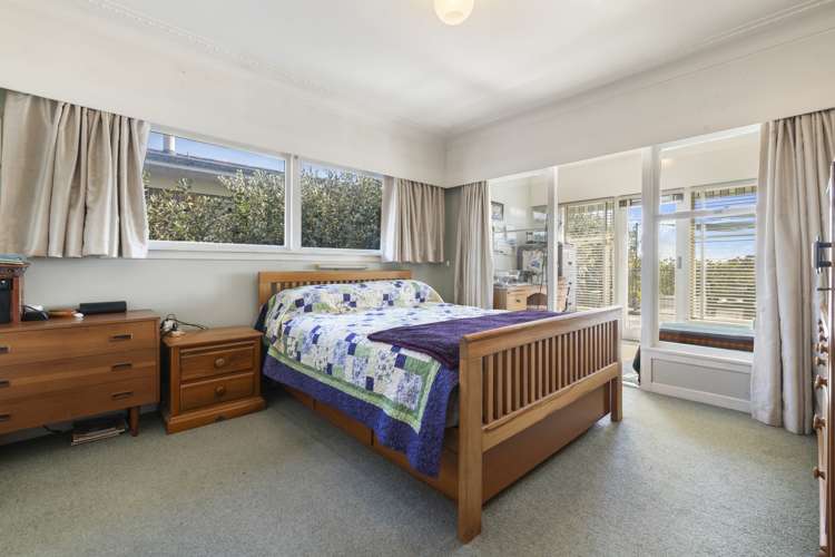 23 Bradbury Road Botany Downs_13