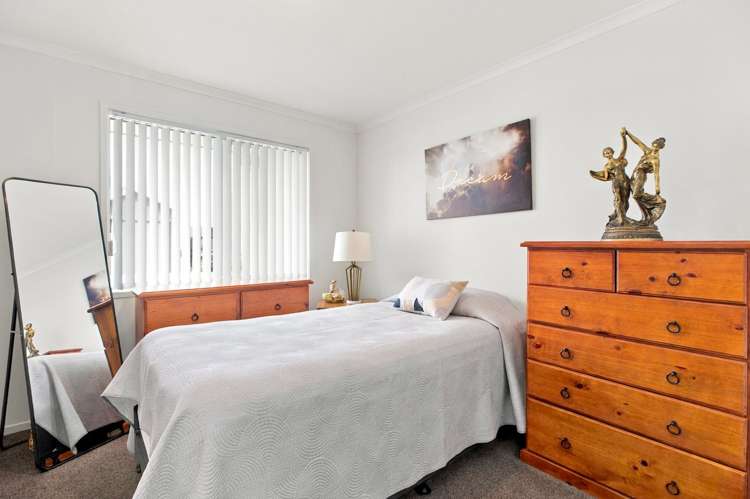 7 Lance Way in the Dunes Lifestyle Village Papamoa_12