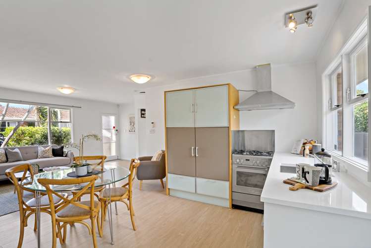 9/62a Spring Street Onehunga_7