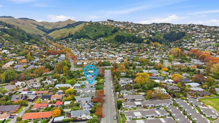 24 Birdwood Avenue Beckenham_25