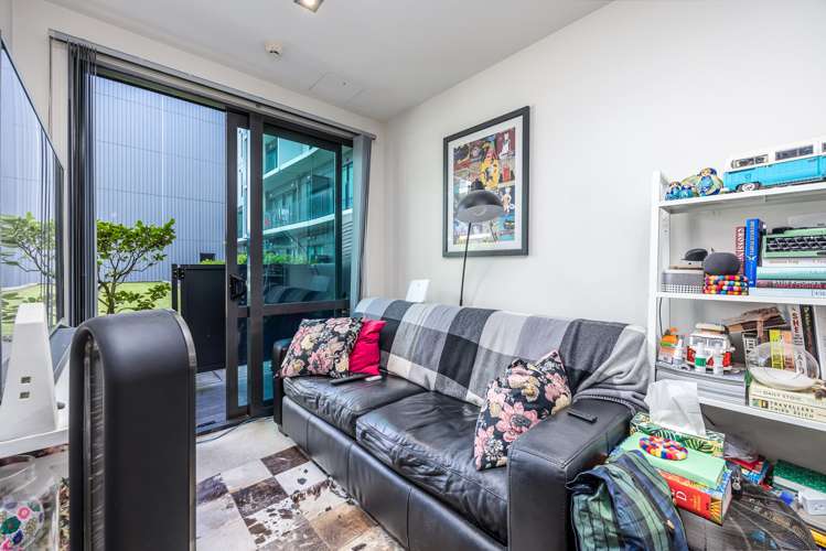 115/2 Dockside Lane Auckland Central_2