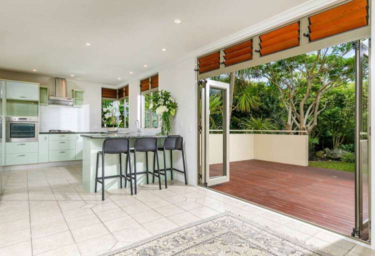 71a Cliff Road Torbay_6