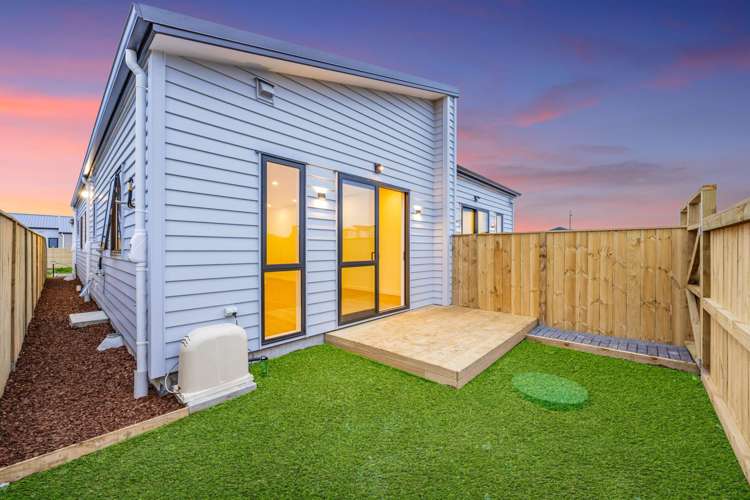 8 Ihi Place Karaka_2