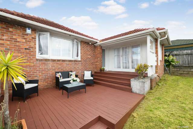 680 Richardson Road Mount Roskill_2