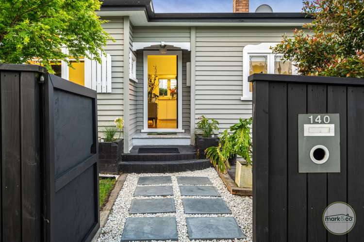 140 Point Chevalier Road_0