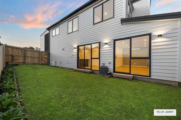 25 Jandell Crescent Bucklands Beach_22