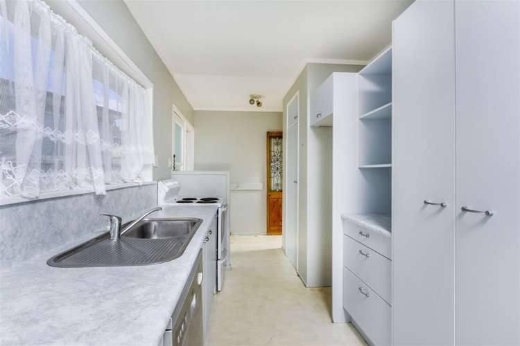 29 Saffron Street Birkdale_8