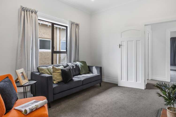 280 Oxford Street South Dunedin_7