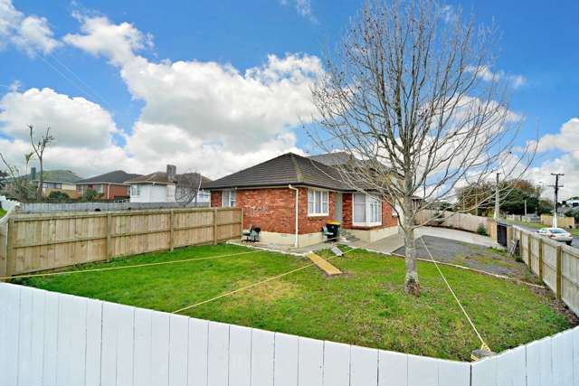 5 Fisher Crescent Otara_4