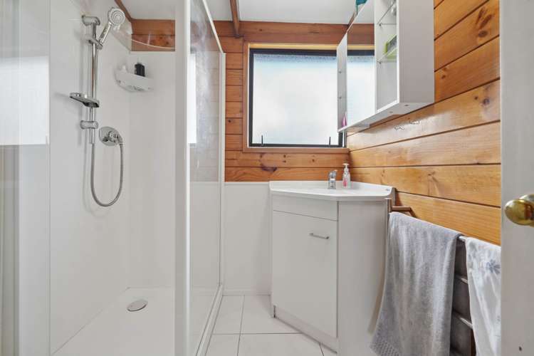 55A Nui Mana Place Te Atatu South_13