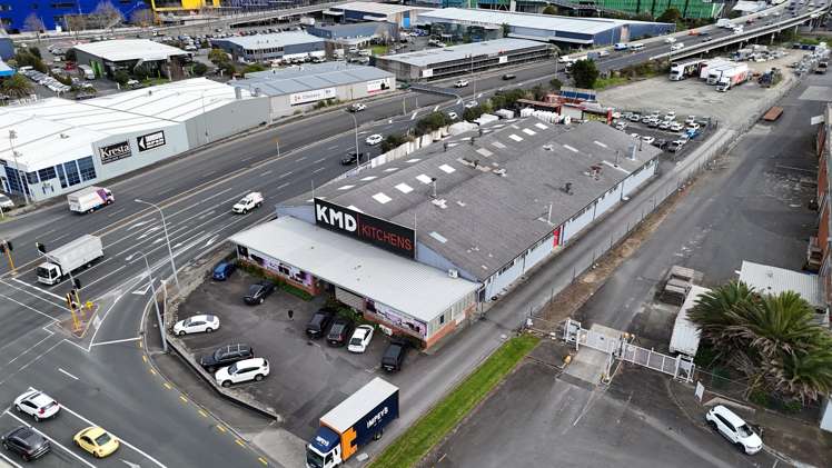 51 Carbine Road Mount Wellington_1