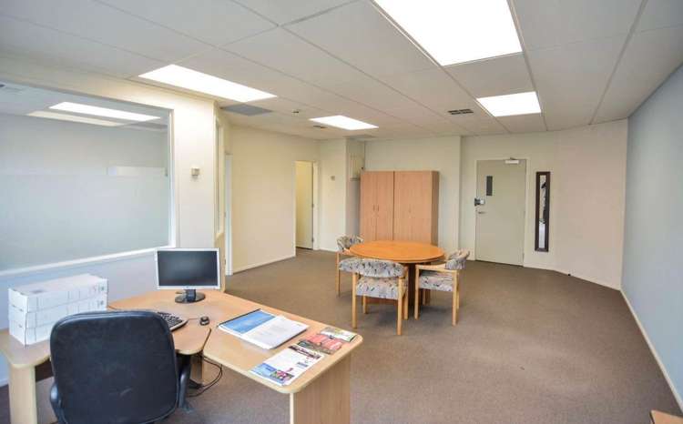 Unit 2C/5 Ceres Court Rosedale_2