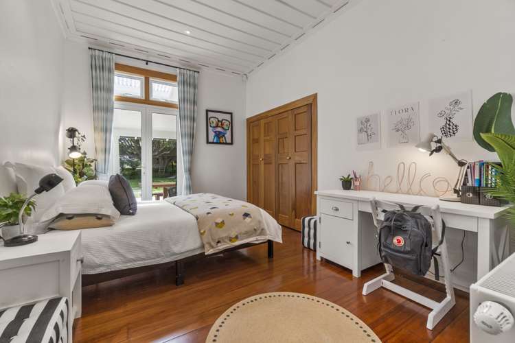 19 Golf Road Epsom_18