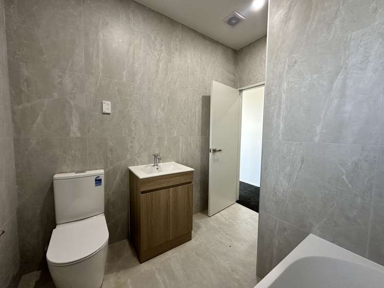 14 Yellow Pear Lane Karaka_8