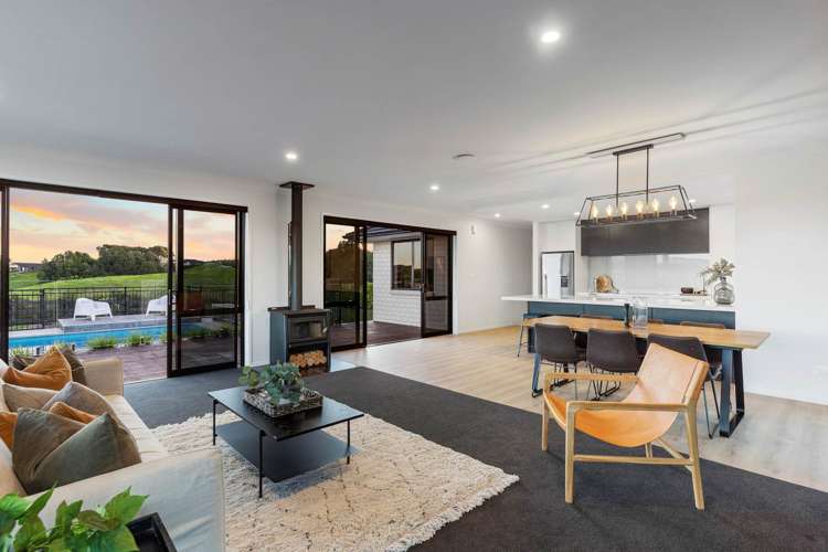 4 Suzanna Lane Paerata_8