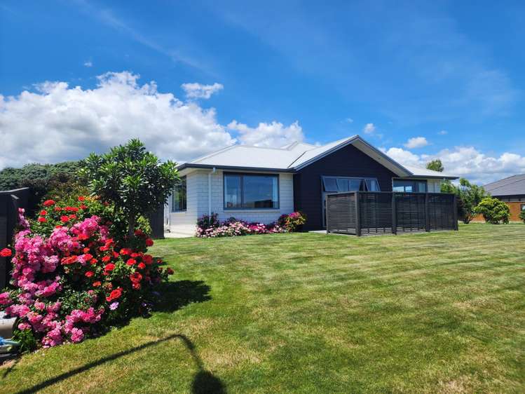 24 Barry Curtis Place_0