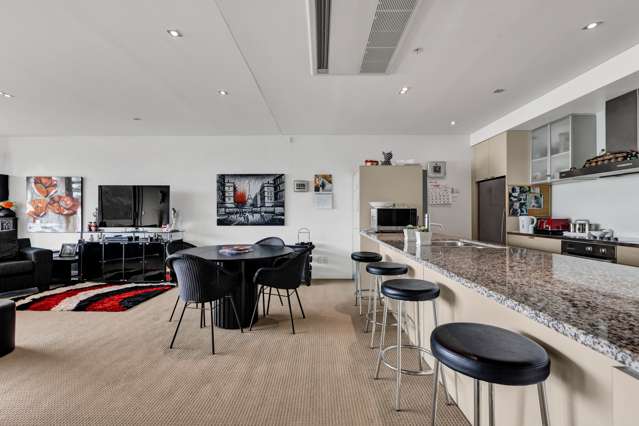 6/93 Au Saint Aubyn Street New Plymouth Central_1