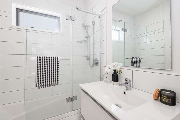 15c Phillip Street Victoria_13