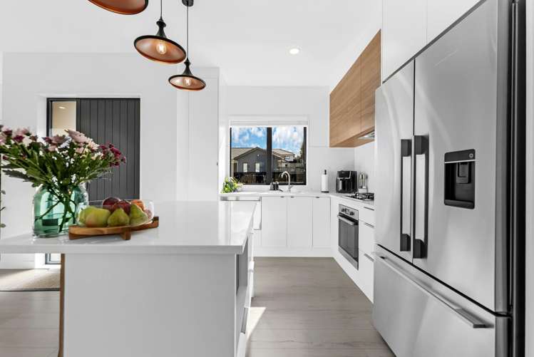 24 Jezero Drive Massey_5