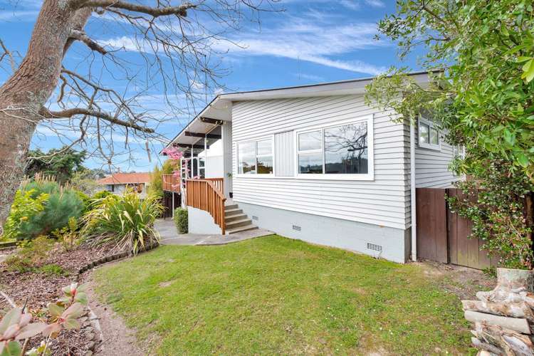 4 Seabar Place Glen Eden_22
