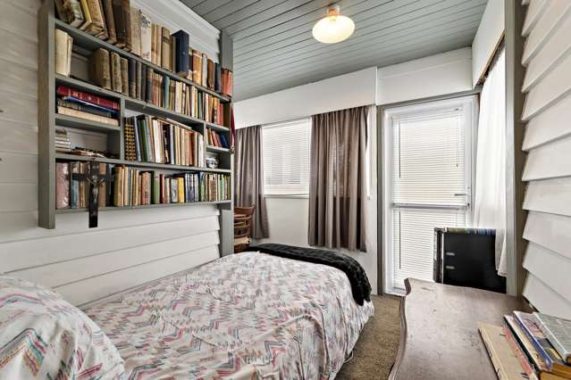 16 Whiteleigh Avenue Addington_1
