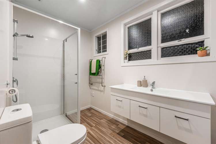 2/111 Hobsonville Road West Harbour_15
