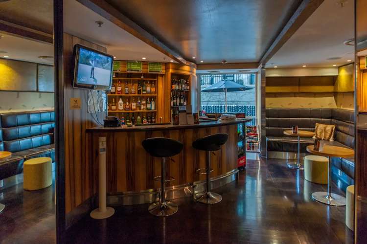 1207/10 Waterloo Quadrant Auckland Central_15