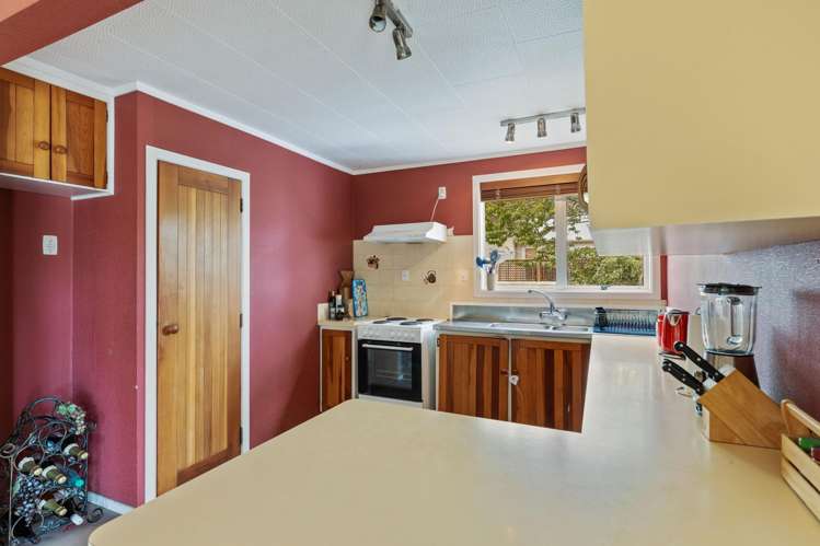 11 Nelson Street Waitara_14