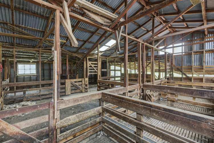 921 Ongo Road Hunterville_26