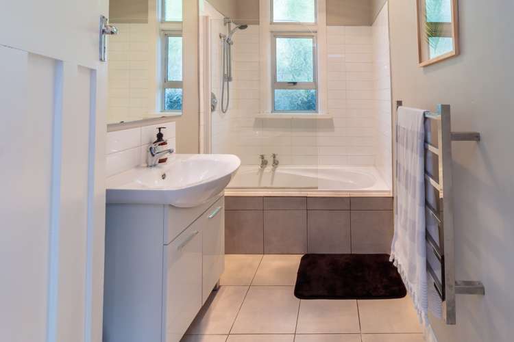 23 Oakland Street Andersons Bay_14