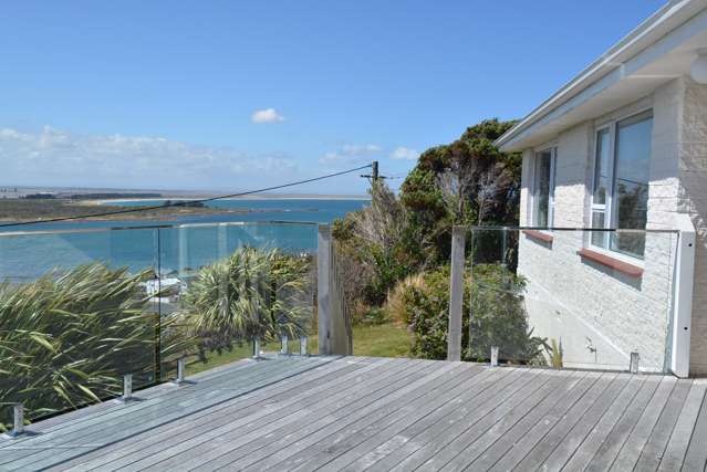 10 Elizabeth Street Bluff_1