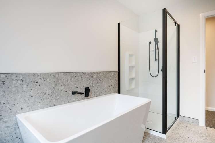 72 Freedom Drive Kelvin Grove_22