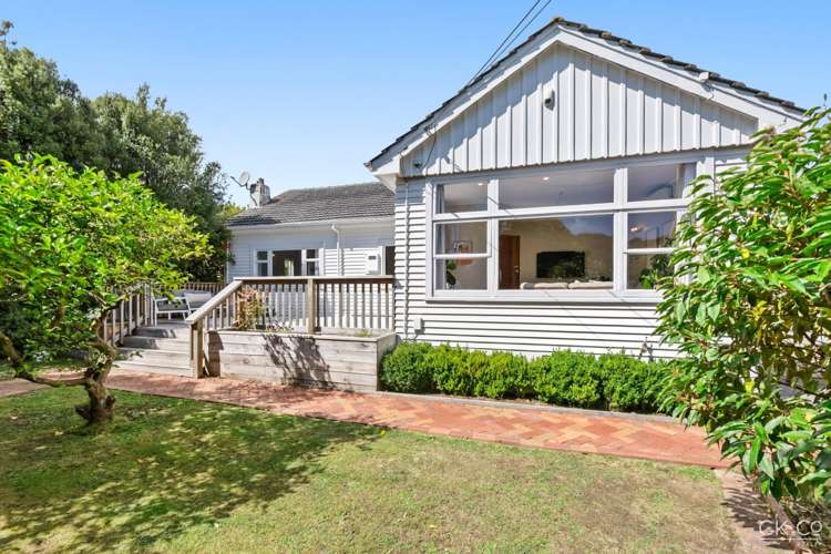 232 Fergusson Drive Heretaunga_14